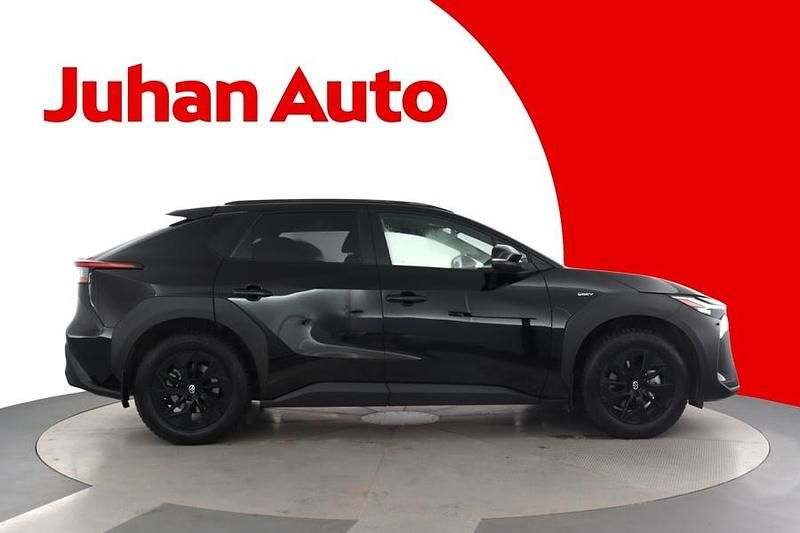 Käytetty Toyota bZ4X Edition 160 kW (218 HP) 2025 Musta Katumaasturi