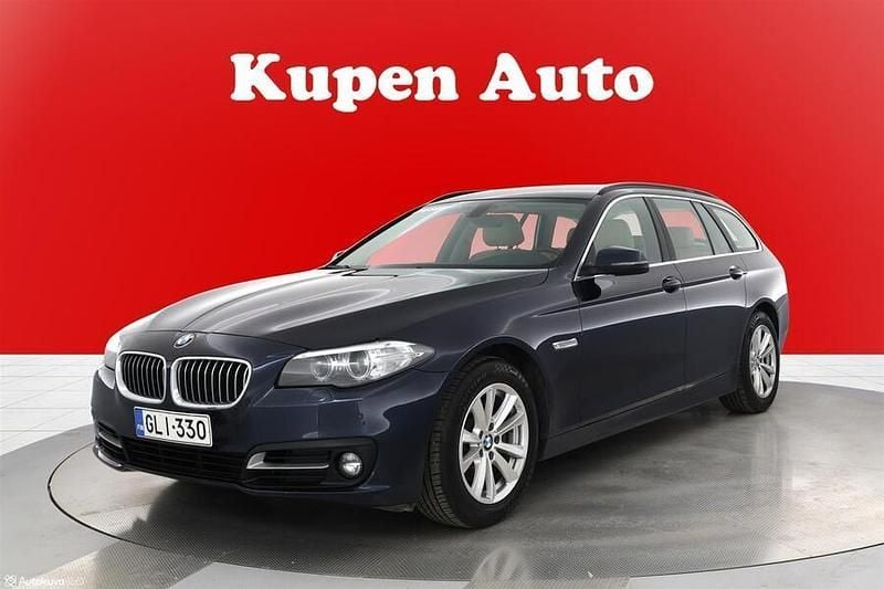 Käytetty BMW 520 Exclusive 184 HP (135 kW) 2014 Sininen Farmari
