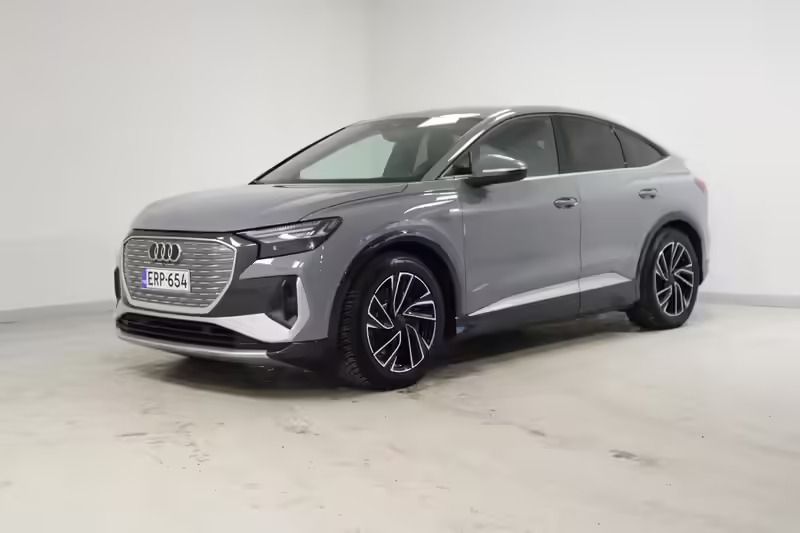 Harmaa Käytetty 2022 Audi Q4 Sportback e-tron Advanced Katumaasturi | 43 700 € (Perustarjous) - Kuva 1/4