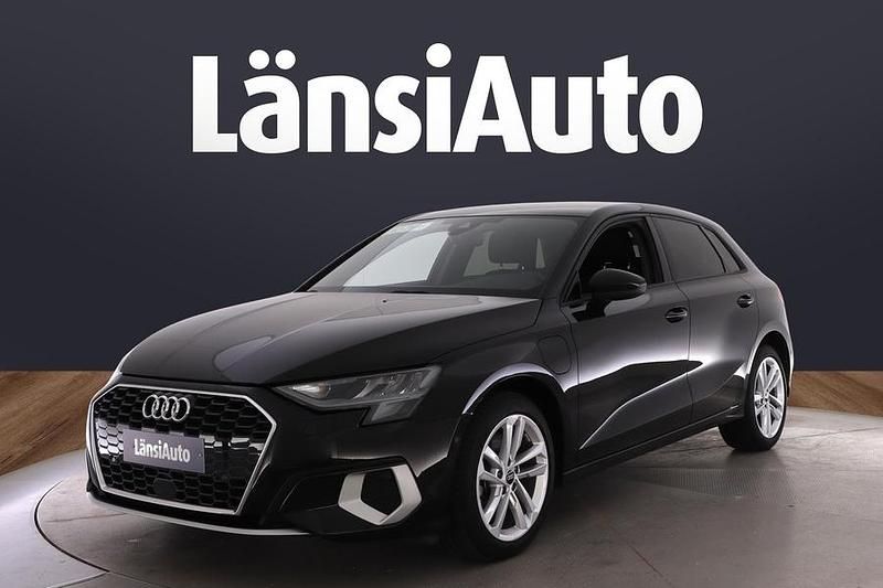 Käytetty 2022 Audi A3 Sportback e-tron Business Viistoperä | 24 790 € (Perustarjous) - Kuva 1/2