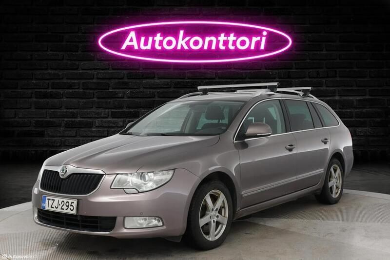 Käytetty 2013 Skoda Superb Ambition Farmari | 4 880 € (Supertarjous) - Kuva 1/4
