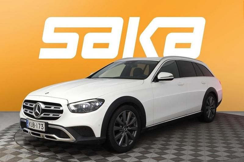Käytetty Mercedes E220 All-Terrain 194 HP (142 kW) 2021 Farmari