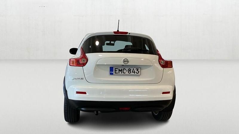 Käytetty Nissan Juke Acenta 117 HP (86 kW) 2012 Valkoinen Katumaasturi