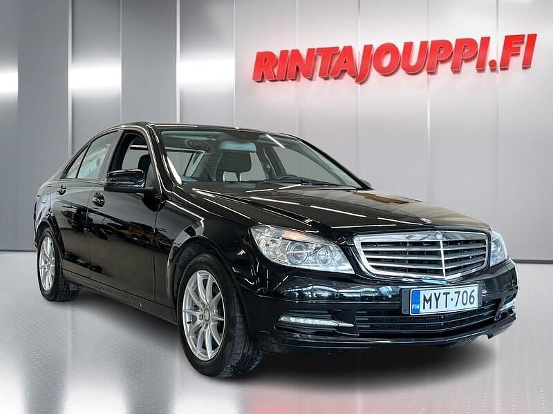 Käytetty 2010 Mercedes C300 Sedan | 12 900 € - Kuva 1/4