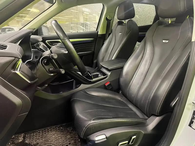 Käytetty MG Marvel R Performance 130 kW (177 HP) 2022 Hopea / harmaa Katumaasturi