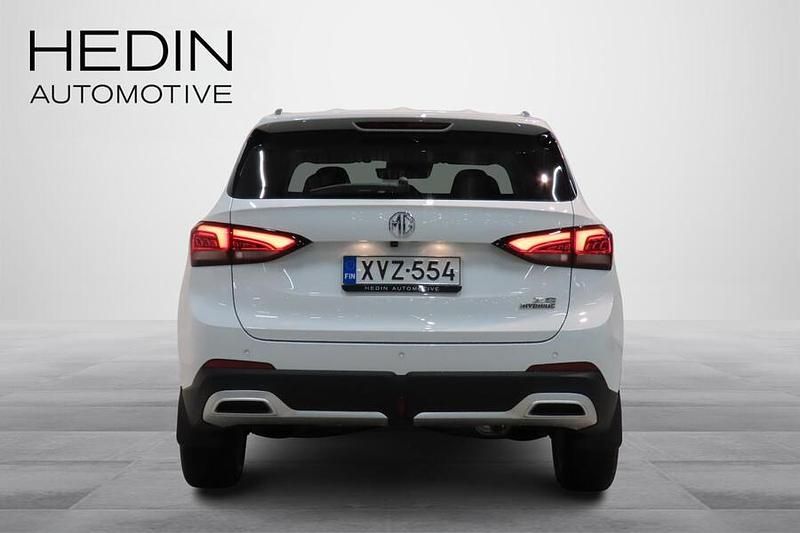 Uusi MG ZS Luxury 197 HP (144 kW) 2025 Valkoinen Katumaasturi