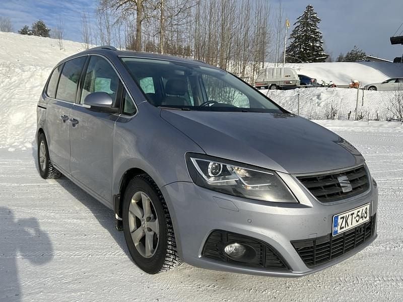 Käytetty Seat Alhambra 4Drive 150 HP (110 kW) 2016 Tila-auto