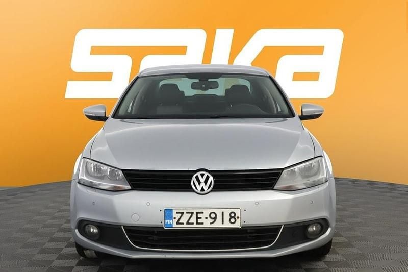 Käytetty VW Jetta Sportline 160 HP (117 kW) 2012 Sedan