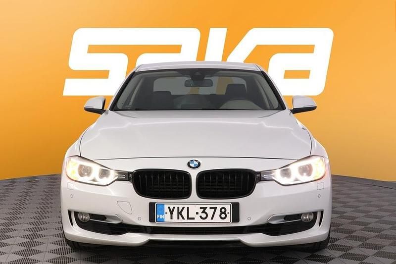 Käytetty BMW 328 245 HP (180 kW) 2012 Sedan