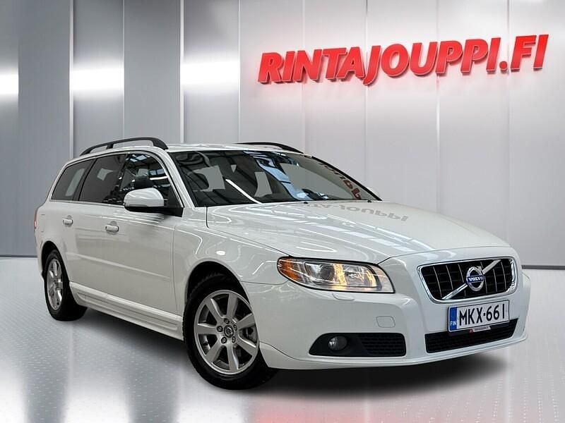 Käytetty 2012 Volvo V70 Momentum Farmari | 9 990 € (Perustarjous) - Kuva 1/4