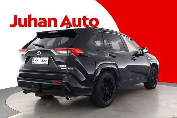 Käytetty Toyota RAV4 302 HP (222 kW) 2021 Musta Katumaasturi