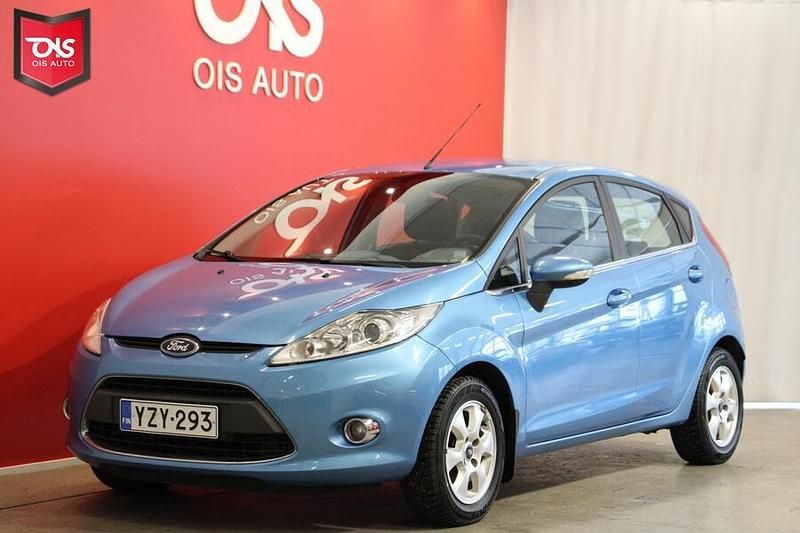 Käytetty Ford Fiesta Titanium 82 HP (60 kW) 2011 Viistoperä