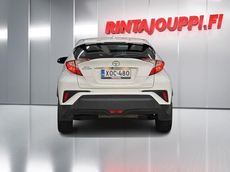 Käytetty Toyota C-HR Active 116 HP (85 kW) 2017 Katumaasturi