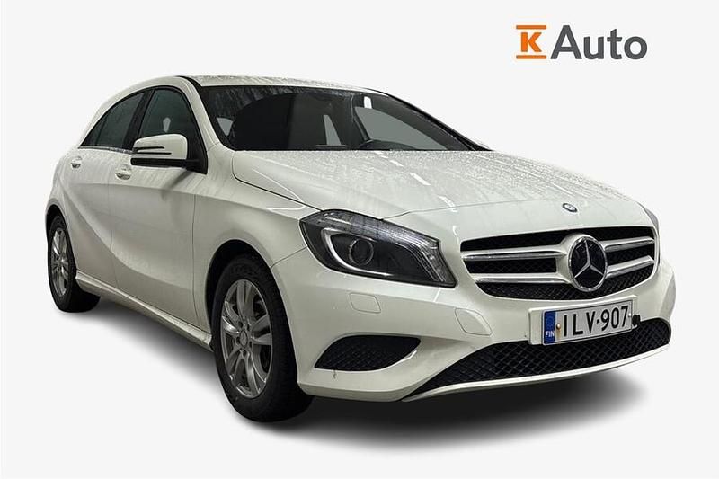 Käytetty 2015 Mercedes A180 Business Viistoperä | 10 990 € (Hyvä tarjous) - Kuva 1/3