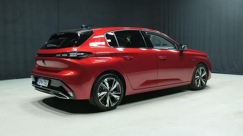 Käytetty Peugeot 308 Allure 180 HP (132 kW) 2023 Punainen Viistoperä