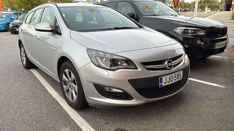 Käytetty 2015 Opel Astra drive Farmari | 7 900 € (Perustarjous) - Kuva 1/4
