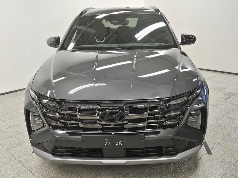 Käytetty Hyundai Tucson 215 HP (158 kW) 2024 Harmaa Katumaasturi