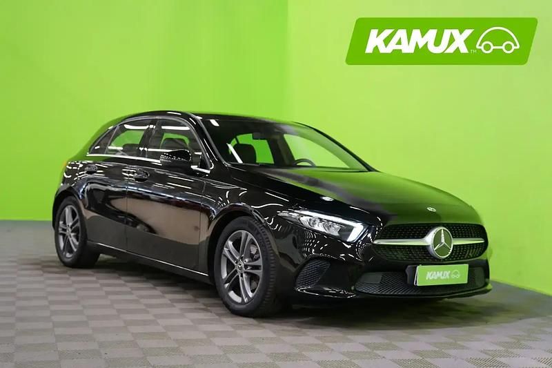 Musta Käytetty 2019 Mercedes A180 Business Sedan | 19 980 € (Supertarjous) - Kuva 1/4