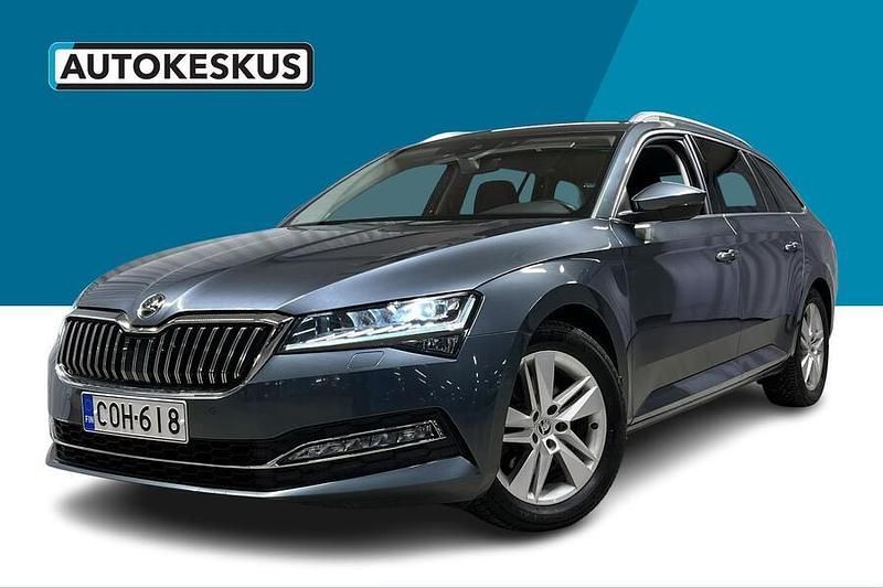 Harmaa Käytetty 2020 Skoda Superb Style Farmari | 24 490 € (Perustarjous) - Kuva 1/2
