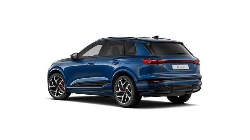 Käytetty Audi Q6 e-tron S-Line 285 kW (388 HP) 2024 Sininen Katumaasturi