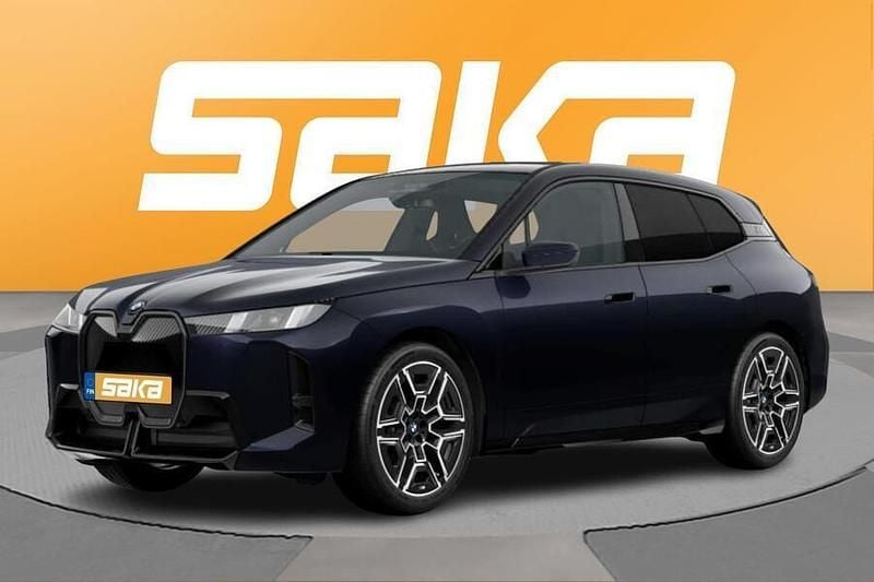 Käytetty BMW iX M Sport 400 kW (544 HP) 2025 Katumaasturi