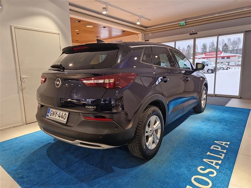 Käytetty Opel Grandland X Executive 131 HP (96 kW) 2021 Sininen Katumaasturi