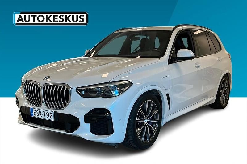 Valkoinen Käytetty 2022 BMW X5 M Sport Katumaasturi | 56 990 € (Perustarjous) - Kuva 1/2