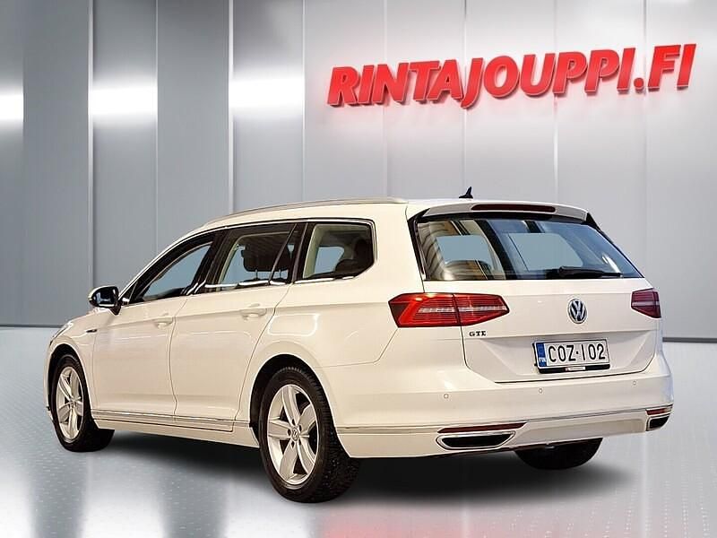 Käytetty VW Passat GTE 218 HP (160 kW) 2016 Valkoinen Farmari