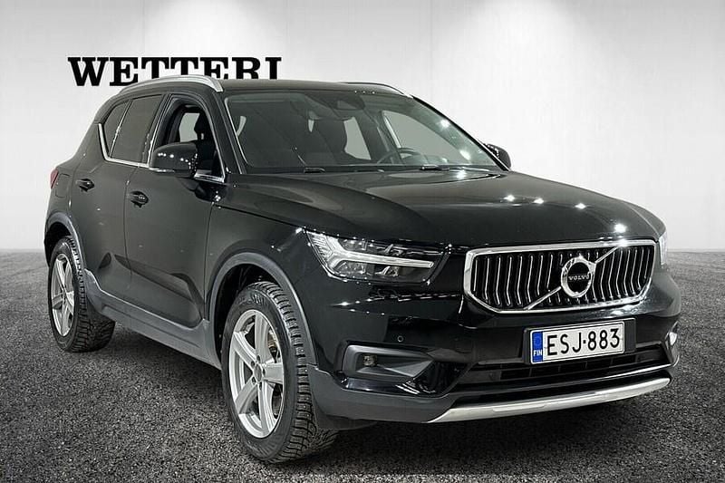 Käytetty Volvo XC40 Business Edition 262 HP (192 kW) 2020 Musta Katumaasturi