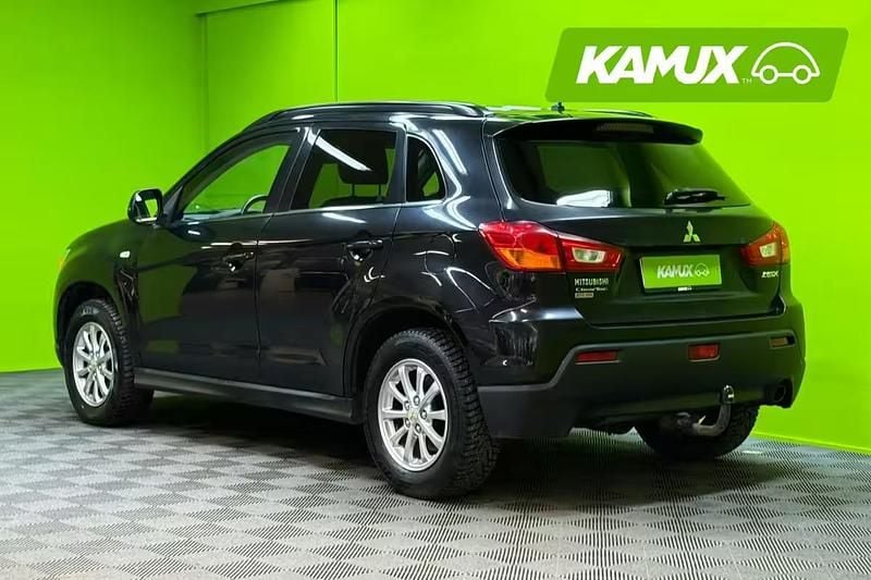 Käytetty Mitsubishi ASX Invite 116 HP (85 kW) 2012 Musta Katumaasturi