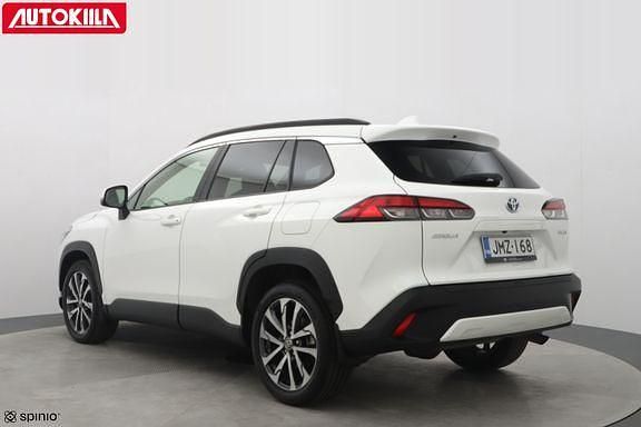 Käytetty Toyota Corolla Cross Edition 194 HP (142 kW) 2023 Valkoinen Katumaasturi