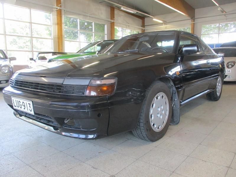 Käytetty Toyota Celica 185 HP (136 kW) 1988 Musta Viistoperä