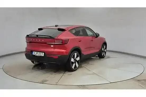 Käytetty Volvo C40 Plus 169 kW (231 HP) 2023 Punainen Katumaasturi