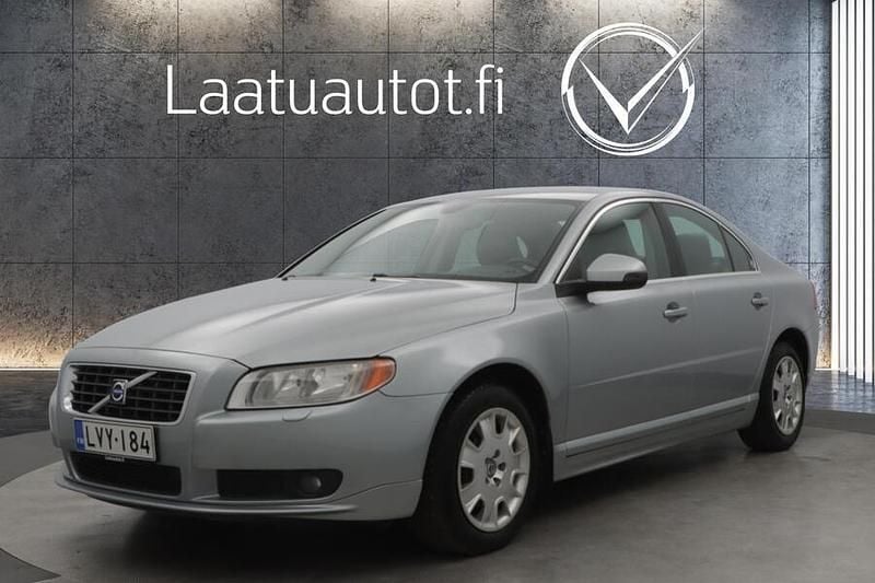 Käytetty 2008 Volvo S80 Momentum Sedan | 6 990 € - Kuva 1/4