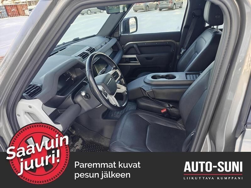 Käytetty Land Rover Defender SE 249 HP (183 kW) 2022 Harmaa Katumaasturi