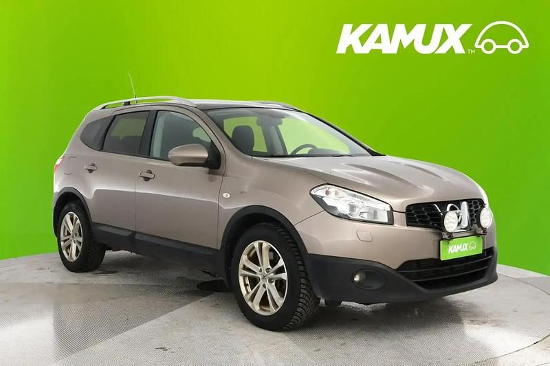 Käytetty Nissan Qashqai +2 Tekna 131 HP (96 kW) 2012 Katumaasturi