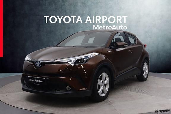 Ruskea (beige) Käytetty 2018 Toyota C-HR Active Katumaasturi | 19 690 € (Perustarjous) - Kuva 1/4