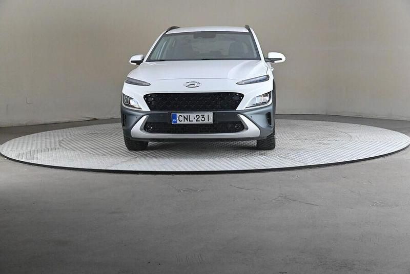 Käytetty Hyundai Kona 141 HP (103 kW) 2022 Katumaasturi