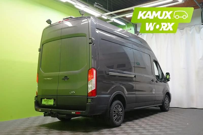 Käytetty Ford Transit Trend 170 HP (125 kW) 2021 Hopea / harmaa Van