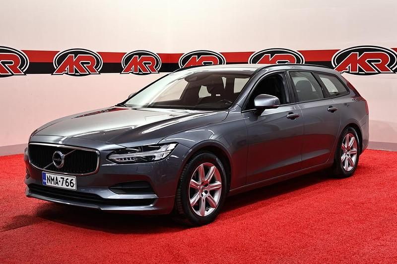 Harmaa Käytetty 2017 Volvo V90 Momentum Farmari | 17 400 € (Kallis) - Kuva 1/4