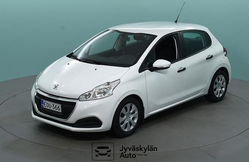 Käytetty Peugeot 208 68 HP (50 kW) 2018 Valkoinen Viistoperä