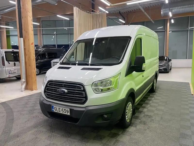 Käytetty Ford Transit Trend 125 HP (91 kW) 2015 Valkoinen Van