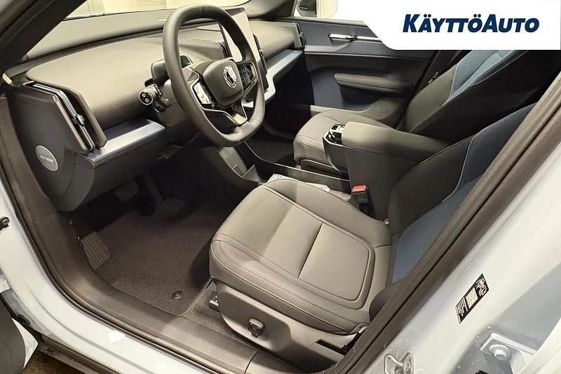 Käytetty Volvo EX30 Plus 200 kW (272 HP) 2026 Cloud blue Katumaasturi