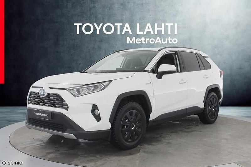 Käytetty Toyota RAV4 Hybrid Active 178 HP (130 kW) 2020 Katumaasturi