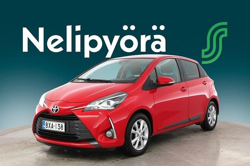 Käytetty Toyota Yaris Multidrive S 112 HP (82 kW) 2019 Punainen Viistoperä