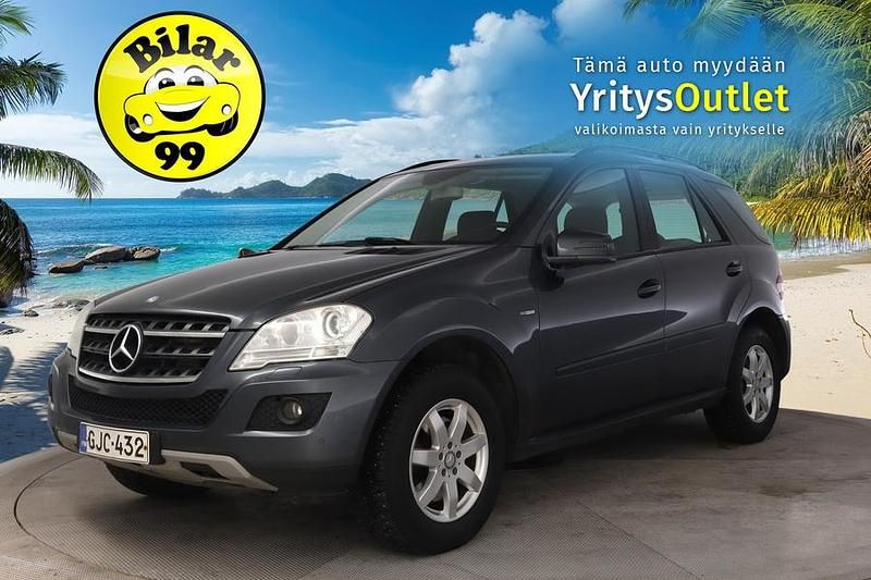 Käytetty Mercedes ML300 204 HP (150 kW) 2011 Katumaasturi