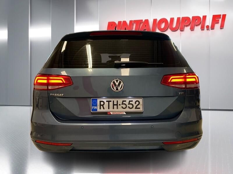 Käytetty VW Passat Comfortline 125 HP (91 kW) 2017 Farmari