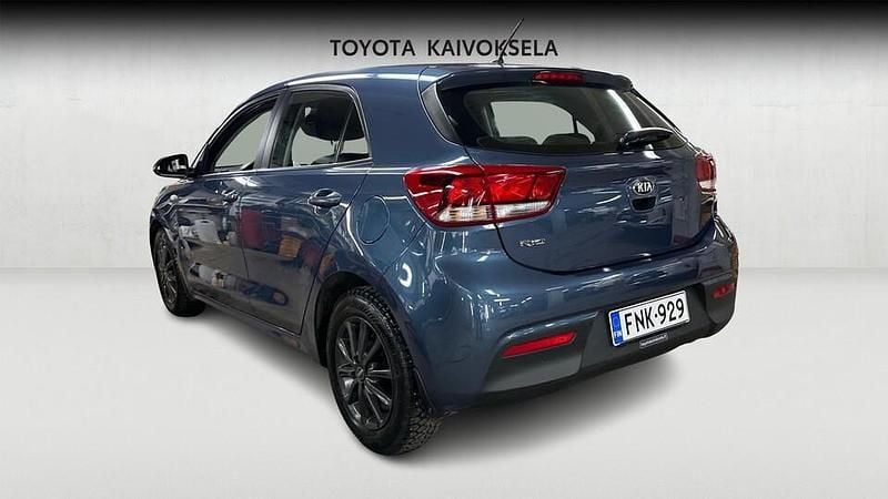 Käytetty Kia Rio LX 83 HP (61 kW) 2018 Sininen Viistoperä