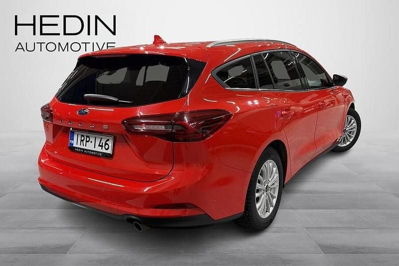Käytetty Ford Focus Titanium 155 HP (114 kW) 2024 Punainen Farmari