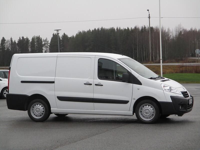 Käytetty Peugeot Expert 128 HP (94 kW) 2013 Valkoinen Van